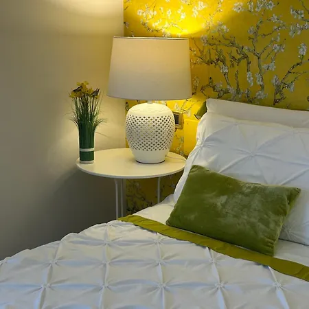 Garda Blue Luxury 公寓