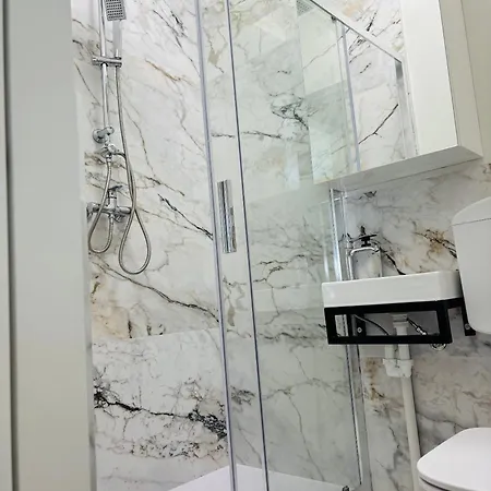 Garda Blue Luxury Apartament